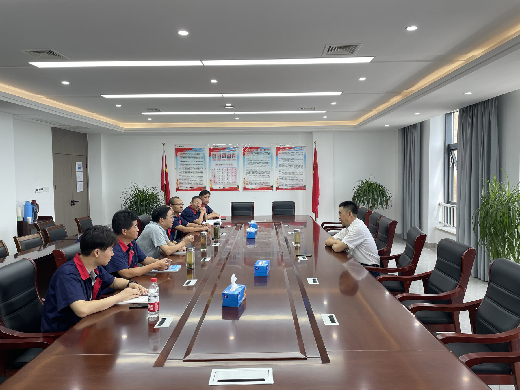 集團(tuán)公司黨委委員、總工程師周俊到公司調(diào)研 
